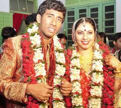 Wriddhiman Saha Marriage Anniversary: বিয়ের দশ বছর, এভাবেই প্রেমের বাঁধনে থাকতে চাই, স্ত্রীকে বার্তা ঋদ্ধির