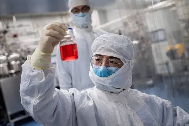 COVID-19 Vaccine india More Than 32 Crore 36 Lakhs People Vaccinated America in Second One ભારતમાં આ ચાર નવા વેરિએન્ટથી લોકોમાં ફફડાટ, એક્સપર્ટે આ વેરિએન્ટ્સ અંગે શું વ્યક્ત કરી ચિંતા