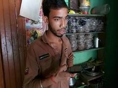 बिना कोरोना वैक्सीन लिए ही मिला सर्टिफिकेट, नाराज लड़के ने DM को किया कॉल, कहा- ' सर, मैंने नहीं लिया है टीका'  