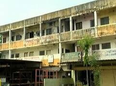 Vadodara Private School : પ્રાઇવેટ સ્કૂલને લાગ્યા તાળા, સરકારી સ્કૂલોમાં સુવિધા વધતા પ્રાઇવેટ સ્કૂલને કર્યું, બાય બાય