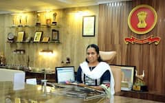રૂપાણી સરકારે 4 દિવસમાં જ લગાવી ગુલાંટ, ટ્રાન્સફ કરી હતી એના બે કલેક્ટરને પાછા એ જ જિલ્લામાં મૂક્યા