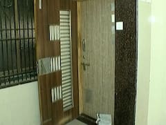 Ahmedabad hit and run : ફૂટપાથ પર સૂતેલા લોકોને કચડનાર શૈલેષ શાહ પરિવાર સાથે ગાયબ, સોસાયટીના સિક્યુરિટી ગાર્ડે શું કહ્યું?