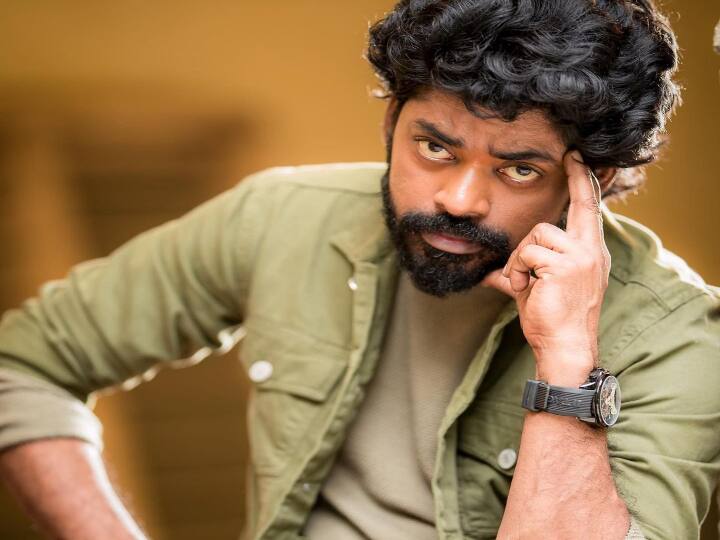 எந்த வேர்வைக்கும் வெற்றிகள் வேர்வைக்குமே உண்மை உள்ளத்தில் ஊர் வைக்குமே