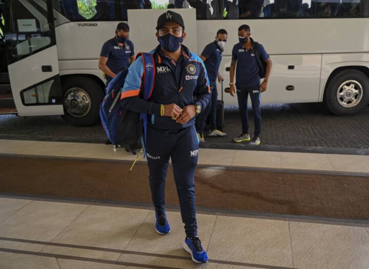 Young players like Devdutt Padikkal, Chetan Sakariya, Rituraj Gaikwad have been successful in making their place in the Indian team for the first time. Veteran Rahul Dravid has been appointed as the head coach of team India for this tour.  Photo: @BCCI / Twitter