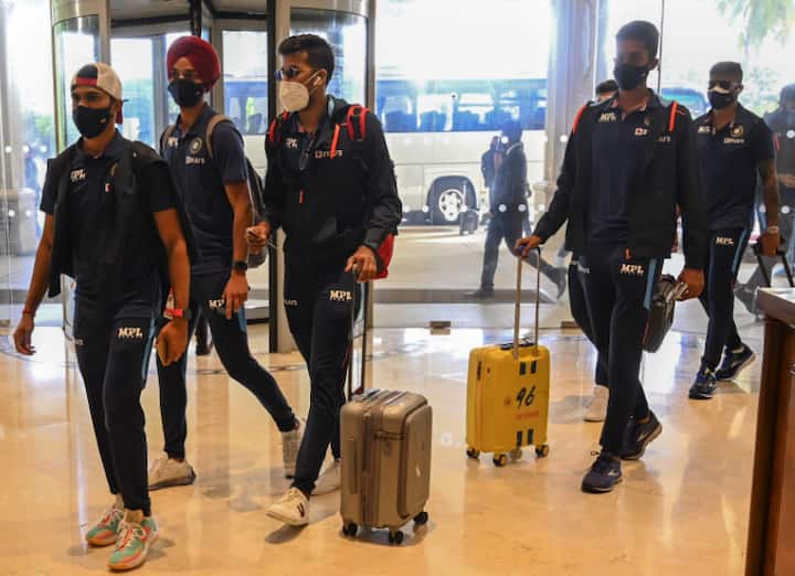 With regular skipper Virat Kohli currently touring England with the Test team, Shikhar Dhawan-led 'young India' has Bhuvneshwar Kumar as the vice-captain while Rahul Dravid is the coach of the team. Photo: @BCCI / Twitter