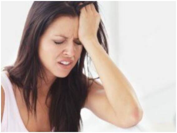 Headache Relief: क्या सिर का दर्द आपको कमजोर कर रहा है? दूर करने के लिए अपनाएं ये आसान घरेलू नुस्खे Headache Relief: क्या सिर का दर्द आपको कमजोर कर रहा है? दूर करने के लिए अपनाएं ये आसान घरेलू नुस्खे