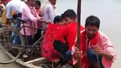 Bihar flood: Helpless people continue to suffer, move to safer places