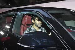 PHOTO : साडेचार कोटींच्या Lamborghini मधून Kartik Aryan संजय लीला भंसाळींच्या भेटीला; 'Heera Mandi' मध्ये मुख्य भूमिकेत झळकणार?