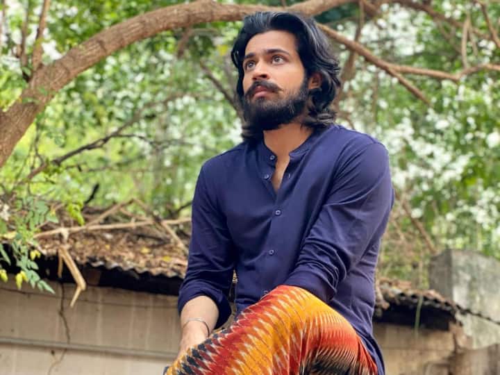 ஹரிஷ் கல்யாண் நன்கு தேர்ச்சி பெற்ற கீபோர்டு கலைஞர்