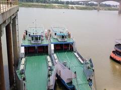 वाराणसी में सी प्लेन चलाने की कवायद, प्रयागराज-गोरखपुर और अयोध्या तक लोगों को मिलेगा सफर का आनंद