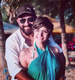 Wedding Album : मंदिरा बेदीने 22 वर्षांपूर्वी राज कौशलशी कुटुंबाच्या विरोधात जाऊन केलं होतं लग्न