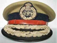 रिटायर हुए यूपी के डीजीपी हितेश चंद्र अवस्थी, कौन बनेगा नया पुलिस मुखिया, लिफाफे में बंद 3 आईपीएस की किस्मत