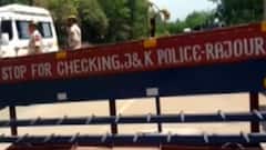 Jammu - Kashmir में आतंक पर करारा प्रहार, राजौरी में LOC के पास मुठभेड़ जारी