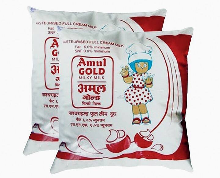 amul milk price hike Rs 2 per liter new prices will be applicable from tomorrow Amul Milk Price Hike : સુમુલ પછી અમુલે પણ દૂધના ભાવમાં કર્યો વધારો, લિટરે કેટલા રૂપિયાનો કરાયો વધારો?