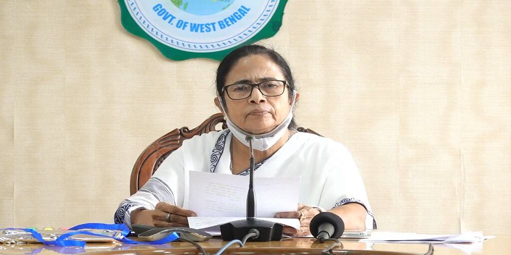 Mamata on covid vaccination dosages and challenges centre on vaccination- 'সব রাজ্য ভ্যাকসিন পাচ্ছে, শুধু আমাদের কাছেই আসছে না', ভ্যাকসিন নিয়ে ফের কেন্দ্রকে নিশানা মমতার