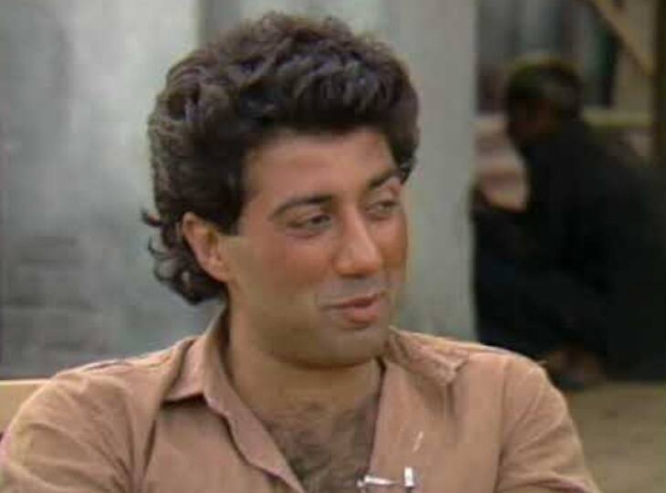 1984 का पुराना वीडियो: Sunny Deol ने जब नई नवेली Sridevi के बारे में कह दी थी ये बात Sunny Deol in a 1984 interview spoke about working with Sridevi 1984 का पुराना वीडियो: Sunny Deol ने जब नई नवेली Sridevi के बारे में कह दी थी ये बात