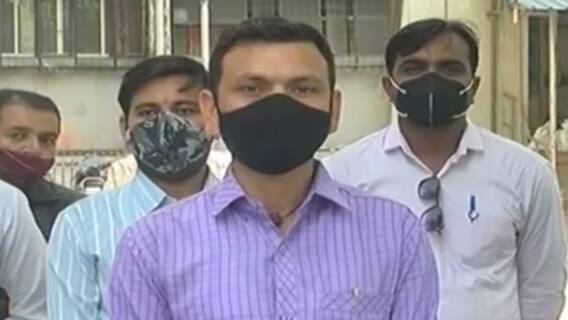 ગાંધીનગરઃ જૂની પેન્શન સ્કીમને લાગુ કરવા સરકારી કર્મચારીઓની માંગ, નિર્ણય નહી લેવાય તો આંદોલનની ચીમકી