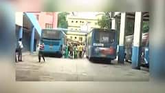 Bus Service Resumes: গড়িয়া বাসস্ট্যান্ডে শুধুই সরকারি বাস, শিকেয় ৫০ শতাংশের বিধি