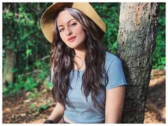 एक्टिंग में हिट और लुक में फिट हैं Sonakshi Sinha, इन तस्वीरों में झलकता हैं उनका दिलकश अंदाज