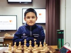 अभिमन्यू मिश्रा वयाच्या 12 व्या वर्षी ग्रँड मास्टर; 19 वर्षापूर्वीचा विक्रम मोडला