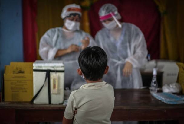 Corona Vaccine Trial Children govt expert panel says no to covovax trials children Corona Vaccina Trial: শিশুদের উপর কোভোভ্যাক্সের ক্লিনিক্যাল ট্রায়ালে অনিশ্চয়তা, সুরক্ষার বিষয়ে ব্যবস্থা জানানোর নির্দেশ কেন্দ্রের
