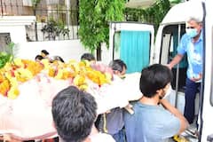 Raj Kaushal Mandira Bedi: কেমন মানুষ ছিলেন রাজ কৌশল? মৃত্যুর পর তাঁর এই পুরনো ছবি ভাইরাল