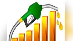 Petrol Price Hike: জর্জরিত জনতা, কলকাতায় ৯৯ ছাড়াল পেট্রোল