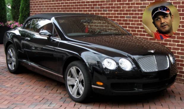 వీరేంద్ర సెహ్వాగ్ Bentley Continental Flying Spur కారును వాడుతున్నాడు. ఈ కారు ఖరీదు సుమారు రూ.3.74కోట్లు.
