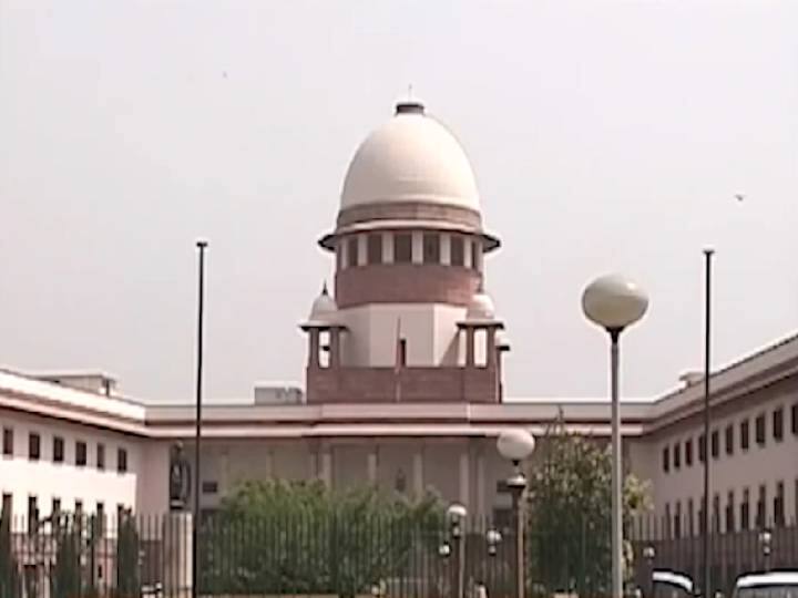 राज्यातील पालक संघटनांची सर्वोच्च न्यायालयात धाव, कोरोना कालावधीत मागील शैक्षणिक वर्षाची शालेय फी कमी करण्यासंदर्भात याचिका state parents union file petition in supreme court for reduce fee during corona crises राज्यातील पालक संघटनांची सर्वोच्च न्यायालयात धाव, कोरोना कालावधीत मागील शैक्षणिक वर्षाची शालेय फी कमी करण्यासंदर्भात याचिका