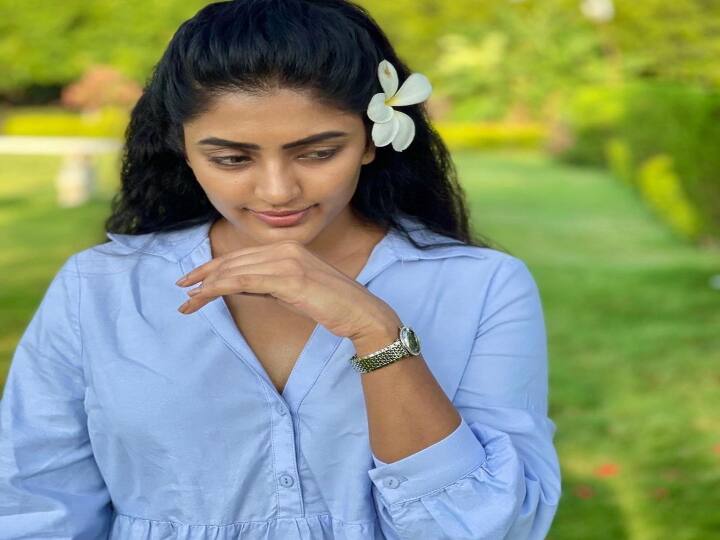 காதல் எனும் ட்விட்டர்ல ஆள் இல்லாம காத்திருந்தேன்