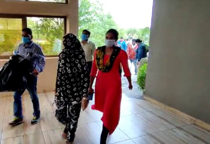 ABP News Panchmahal : ભાજપના ધારાસભ્ય રિસોર્ટમાં યુવક-યુવતીઓ સાથે માણી રહ્યા હતા મહેફિલ ને પડી પોલીસની રેડ