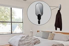 ਪਰ, ਹੁਣ ਸਵਾਲ ਇਹ ਹੈ ਕਿ ਕਿਵੇਂ ਲੁਕੇ ਹੋਏ ਜਾਂ ਜਾਸੂਸੀ ਕੈਮਰੇ ਦਾ ਪਤਾ ਲਗਾਇਆ ਜਾ ਸਕਦਾ ਹੈ। ਅਜਿਹੀ ਸਥਿਤੀ ਵਿੱਚ ਅੱਜ ਅਸੀਂ ਤੁਹਾਨੂੰ ਦੱਸਦੇ ਹਾਂ ਕਿ ਤੁਸੀਂ ਜਾਸੂਸੀ ਜਾਂ ਹਿਡਨ ਕੈਮਰਿਆਂ ਦਾ ਕਿਵੇਂ ਪਤਾ ਲਗਾ ਸਕਦੇ ਹੋ ਤਾਂ ਜੋ ਬਾਅਦ ਵਿੱਚ ਤੁਹਾਨੂੰ ਕੋਈ ਮੁਸ਼ਕਲ ਨਾ ਆਵੇ। ਇਸ ਬਾਰੇ ਦੱਸਣ ਜਾ ਰਹੇ ਹਾਂ।