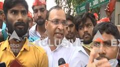 Lucknow Zila Panchayat Chunav: वोट नहीं डालने को लेकर SP का बड़ा विरोध प्रदर्शन