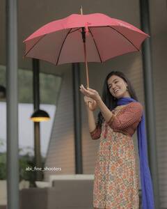 Anju Kurian: தேவதை.. அவள் ஒரு தேவதை.. அஞ்சு குரியன் லேட்டஸ்ட் க்ளிக்ஸ்