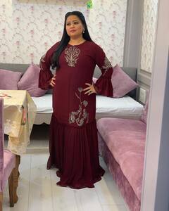 Bharti Singh Net Worth: लोगों को हंसाकर करोड़पति बन चुकी हैं भारती, साल के कमाती हैं इतने करोड़