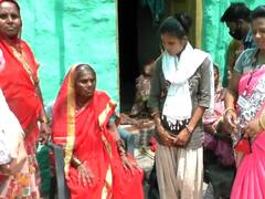 नऊ वर्षे आयुष्य अंधारात गेलं; कोरोना लसीमुळे सत्तरीच्या उंबरठ्यावर मिळाली गेलेली 'दृष्टी'