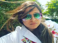 Actress Reema Sen pics  : பூப்போல் என் நெஞ்சை கொய்தவள் - ரீமா சென்