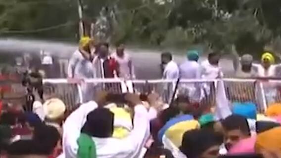 AAP workers protest over Punjab power crisis