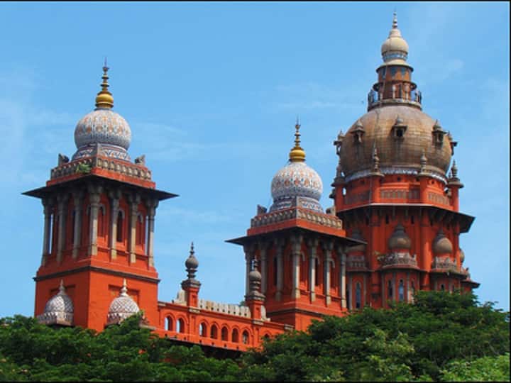 BJP Karu Nagarajan Case in favor of NEET Exam 2021 for publicity Tamil Nadu govt said in High Court Karu Nagarajan neet Case: விளம்பரத்திற்கு தொடரப்பட்டது: பாஜக நீட் எதிர்ப்பு வழக்கில் தமிழ்நாடு அரசு பதில் !