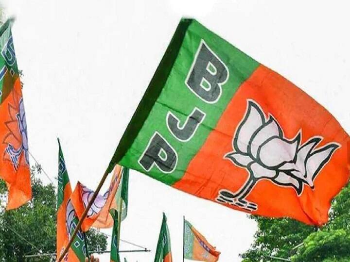 Big bang in Punjab BJP! Many senior leaders find it difficult to stand up against agricultural laws ਪੰਜਾਬ ਬੀਜੇਪੀ 'ਚ ਵੱਡੇ ਧਮਾਕੇ ਦੇ ਆਸਾਰ! ਖੇਤੀ ਕਾਨੂੰਨਾਂ ਖਿਲਾਫ ਸਟੈਂਡ ਤੋਂ ਔਖੇ ਕਈ ਸੀਨੀਅਰ ਲੀਡਰ