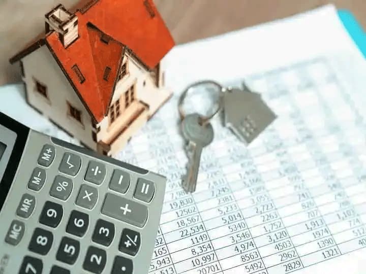 LIC Housing Loan Rate: एलआईसी हाउसिंग फाइनेंस का होम लोन हुआ सस्ता, जानिए अब कितना देना होगा ब्याज