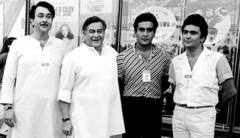 किसी के 6 तो किसी के 4...Raj Kapoor से लेकर Saif Ali Khan तक, 2 से ज्यादा बच्चों के पिता हैं ये Bollywood Stars