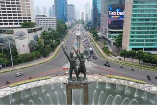 Indonesia Partial Lockdown :  કોરોનાના કેસ વધતાં આ જાણીતા દેશે લગાવ્યું લોકડાઉન, ફ્લાઇટ પર પણ મુક્યો પ્રતિબંધ