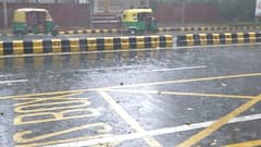 Delhi में लगातार दूसरे दिन हुई बारिश, लोगों को चिलचिलाती गर्मी से मिली राहत