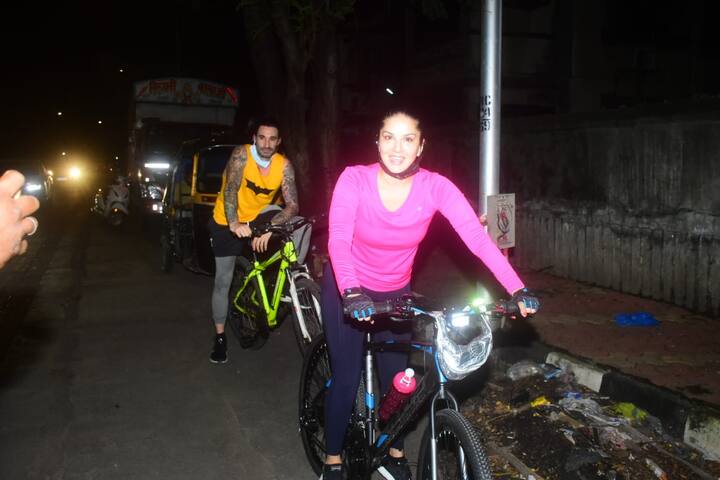 সানি ও ড্যানিয়েলের তিন সন্তান-নিশা, আশের ও নোয়া।