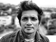 soorarai pottru fame kk pics  : மண்ணு உருண்ட மேல மனுச பய ஆட்டம் பாரு -  கிருஷ்ணகுமார் போட்டோ ஆல்பம்