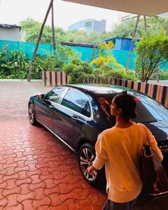 In Pics: दीपिका पादुकोण ने शुरू की फिल्म ‘पठान’ की शूटिंग, लीक तस्वीरें हो रही हैं खूब वायरल