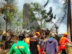 Philippine Plane Crash: फिलीपींस मिलिट्री प्लेन क्रैश में मरने वालों की संख्या बढ़कर 45 हुई, दुर्घटना की वजह अब तक पता नहीं