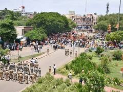 Solapur Maratha Protest : आरक्षणासाठी सोलापूरमध्ये मराठा आक्रोश मोर्चा, तब्बल चार हजार पोलिसांचा कडेकोट बंदोबस्त