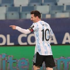 Lionel Messi Record: পেলের রেকর্ড ভেঙে দেওয়ার দোরগোড়ায় মেসি